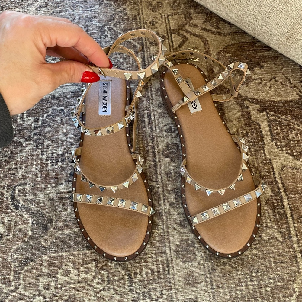 Steve Madden Brown Studded Sandals